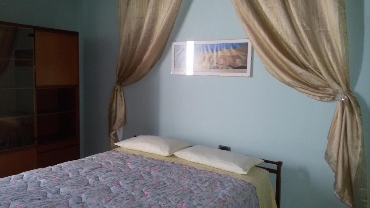 Storica Quercia B&B Nerviano Phòng bức ảnh
